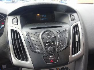 Ford Focus 1.0 EcoBoost Titanium, Airco, Cruise control, Trekhaak picture 17