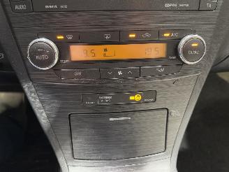 Toyota Avensis 2.0 D-4D 93kW Clima Camera Panoramic picture 18