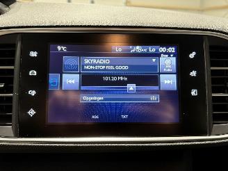 Peugeot 308 1.2 PureTech 81kW Active Clima picture 15