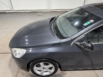 Volvo V-60 2.4D5 151kW Automaat Summum picture 17