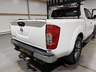 Nissan Navara 2.3dCi 120kW N-Connecta King Cab picture 38