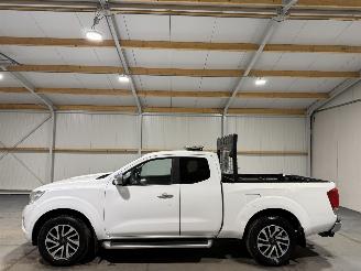 Nissan Navara 2.3dCi 120kW N-Connecta King Cab picture 8