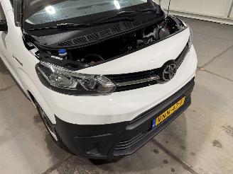 Toyota Proace 50kWh Electric Worker 100kW picture 28