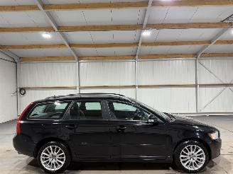 uszkodzony samochody osobowe Volvo V-50 2.0D3 110kW Airco Business Pro Ediiton 2012/4