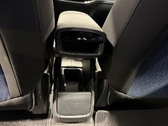 Volvo EX30 69kWh 200kW Single Motor Extended Range Plus picture 37