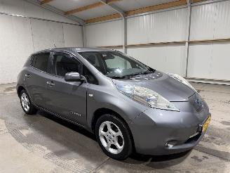 Nissan Leaf 24kWh 80kW Tekna picture 2