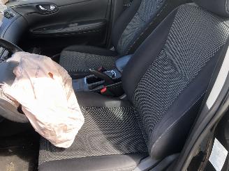 Nissan Pulsar 1.2 picture 2