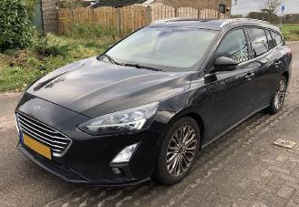 Ford Focus Focus Focus Wagon 1.0 EcoBoost Titanium Business picture 1