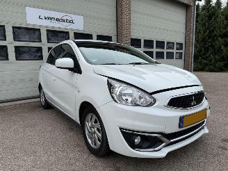 Vaurioauto  passenger cars Mitsubishi Space-star 1.2 Life Airco Cruise 12355 Km NAP ! 2017/9