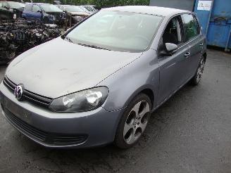 Volkswagen Golf  picture 1