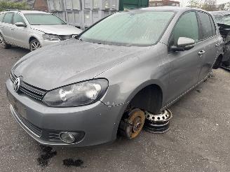 Vrakbiler auto Volkswagen Golf  2009/1