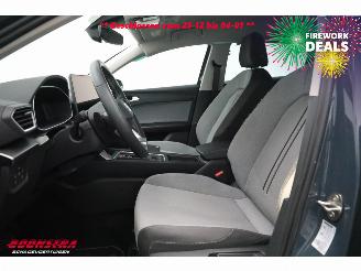 Seat Leon Sportstourer 1.5 eTSI Style Aut. LED ACC Navi Clima Camera 16.633 km! picture 14