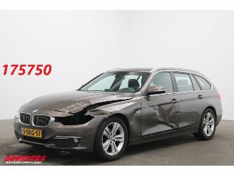 Schadeauto BMW 3-serie Touring 320d EDE Luxury Navi Clima Cruise PDC 2013/10