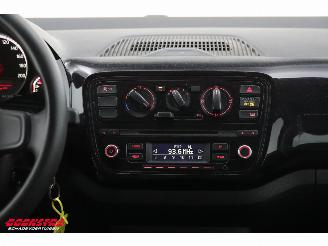 Volkswagen Up! 1.0 move up! 5-drs BlueMotion Airco picture 12