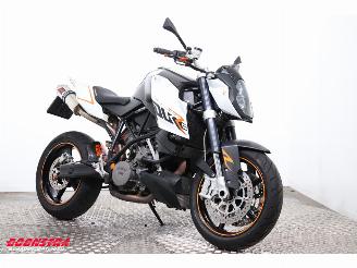 KTM  990 SuperDuke Dominator picture 2