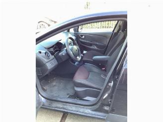 Renault Clio Clio IV (5R), Hatchback 5-drs, 2012 / 2021 1.5 Energy dCi 90 FAP picture 9