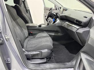 Peugeot 5008 1.2 PureTech 130 Executive 7-Pers. picture 24