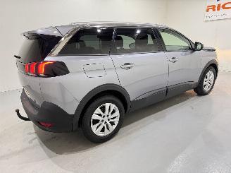 Peugeot 5008 1.2 PureTech 130 Executive 7-Pers. picture 4