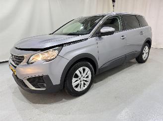 Peugeot 5008 1.2 PureTech 130 Executive 7-Pers. picture 37