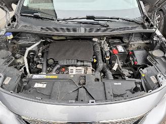 Peugeot 5008 1.2 PureTech 130 Executive 7-Pers. picture 20