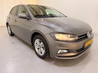 krockskadad bil auto Volkswagen Polo VI HB 1.0 TSI Comfort Clima/Navi 2018/7