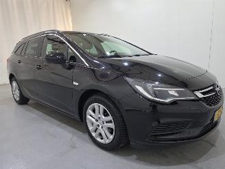 Auto incidentate Opel Astra SPORTS TOURER 1.0 Business+ 77Kw Bjr.2018 2018/3