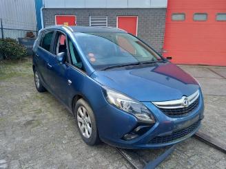 Vrakbiler auto Opel Zafira Zafira Tourer (P12), MPV, 2011 / 2019 2.0 CDTI 16V 130 Ecotec 2014/8