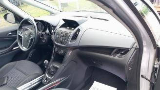 Opel Zafira Zafira Tourer (P12), MPV, 2011 / 2019 2.0 CDTI 16V 130 Ecotec picture 10