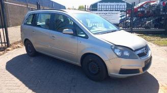 Coche siniestrado Opel Zafira Zafira (M75), MPV, 2005 / 2015 1.8 16V Ecotec 2007/6