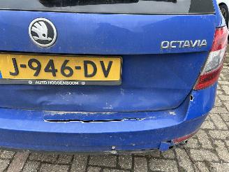 Skoda Octavia Stationcar 1.5 Automaat picture 5