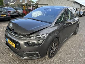 skadebil auto Citroën Grand C4 SpaceTourer 1.2 PT Feel  Automaat   ( 26959 KM ) 2020/6