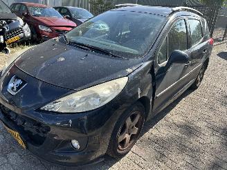 skadebil auto Peugeot 207 SW  1.4 2010/11