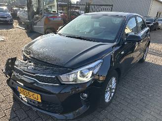 Unfallwagen Kia Rio 1.0 T-GDI 2020/8