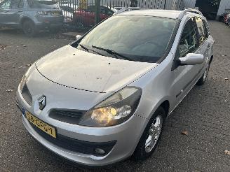 škoda osobní automobily Renault Clio Estate 1.2 TCE Dynamique 2008/6