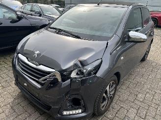 Vaurioauto  passenger cars Peugeot 108 1.0 e-VTI  Allure Top 2021/11