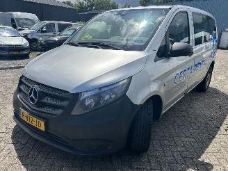 Schade taxi Mercedes Vito Tourer Diesel  ( 9 persoons ) 2015/6