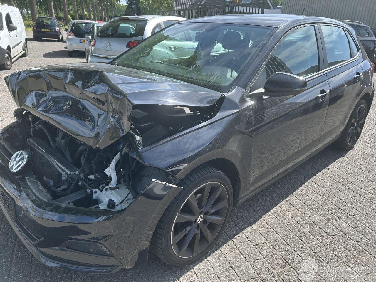Volkswagen Polo 1.0 MPI  Comfortline