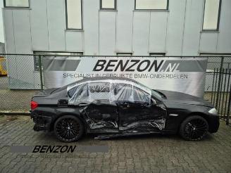 Coche siniestrado BMW 5-serie 5 serie (F10), Sedan, 2009 / 2016 530d 24V 2012/12