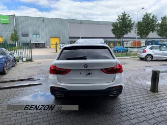 BMW 5-serie 5 serie Touring (G31), Combi, 2017 520d 2.0 TwinPower Turbo 16V Van picture 5