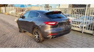 Maserati Levante Levante, SUV, 2016 3.0 S Biturbo V6 24V picture 2