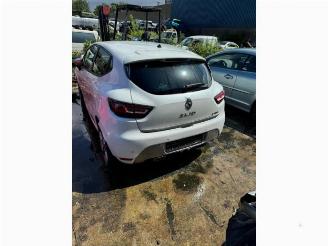 Salvage car Renault Clio Clio IV (5R), Hatchback 5-drs, 2012 / 2021 0.9 Energy TCE 90 12V 2014/6