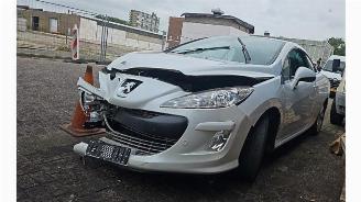 Auto da rottamare Peugeot 308 308 CC (4B), Cabrio, 2009 / 2015 1.6 16V THP Autom. 2009/8
