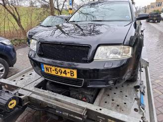 Dezmembrări autoturisme Audi A6 A6 Avant (C5), Combi, 1997 / 2005 4.2 V8 40V Quattro 2002/5