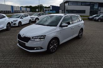 Avarii autoturisme Skoda Fabia 1.0 70 KW Kombi Ambition Klima 2021/6