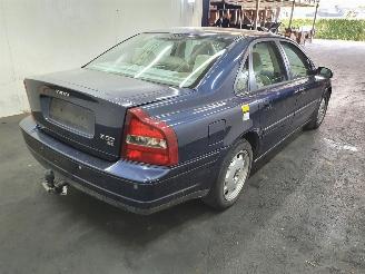 Volvo S-80  picture 4