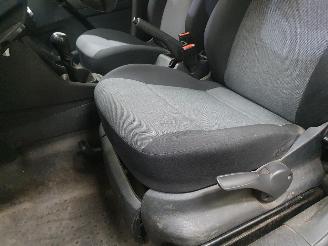 Volkswagen Caddy maxi SAH 2.0 TDI L2H1 BlueMotion picture 8