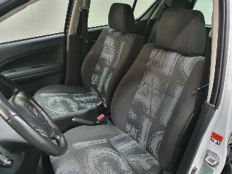 Opel Agila F68 1.0 picture 26