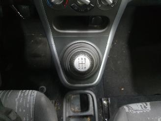 Opel Agila F68 1.0 picture 30