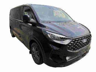 rozbiórka samochody osobowe Ford Tourneo Custom LWB Titanium X 2025/1