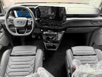 Ford Tourneo Custom LWB Titanium X picture 2